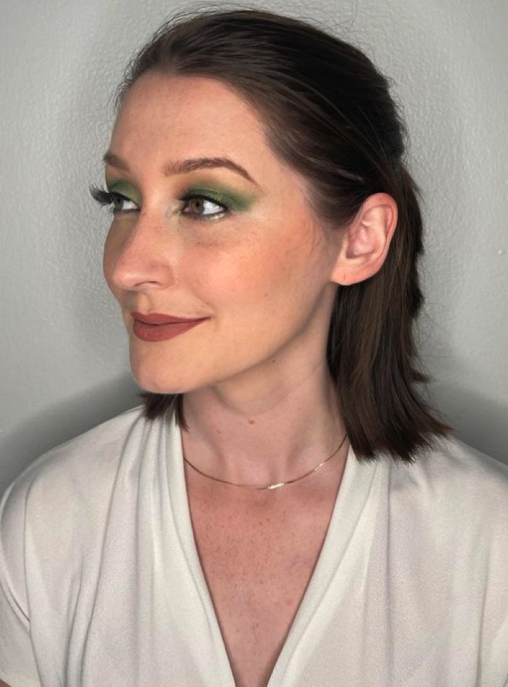 Green smoky eye