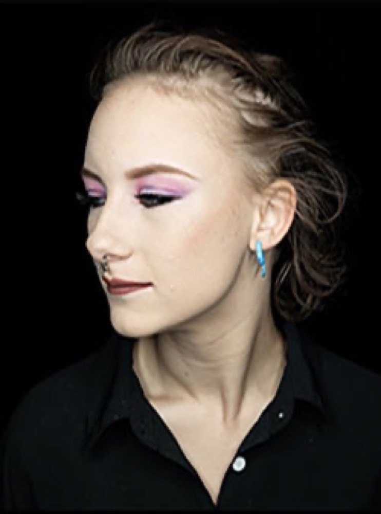 Soft lilac eye, another angle