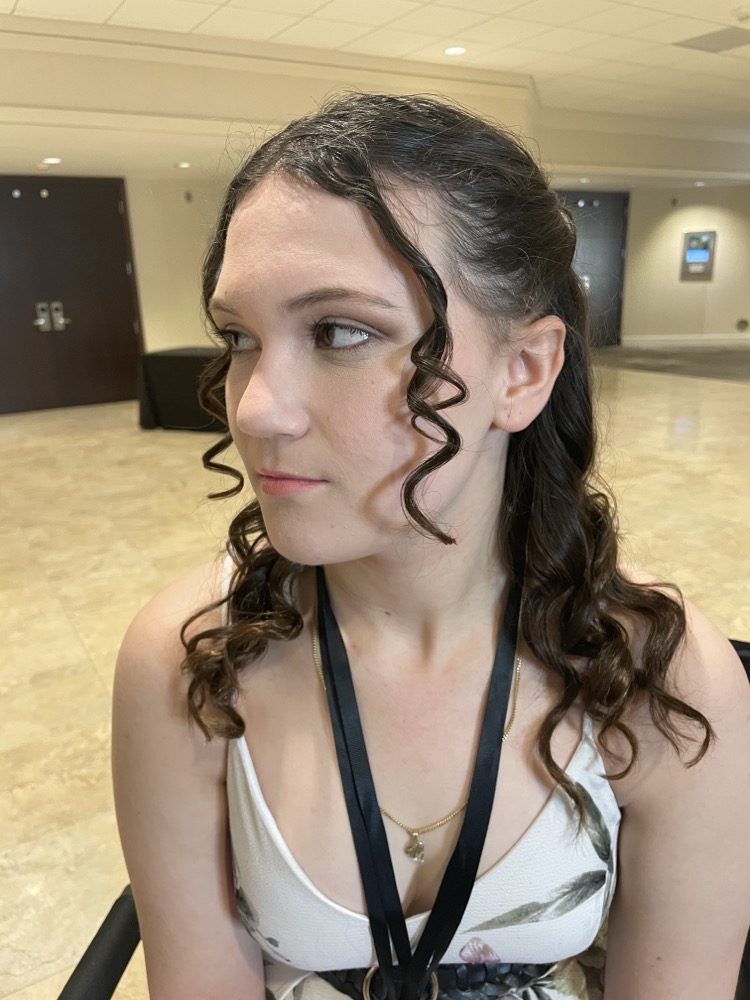 Soft occasion makeup with curls, another angle