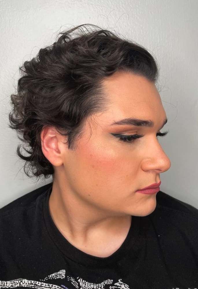 Warm bronze eye